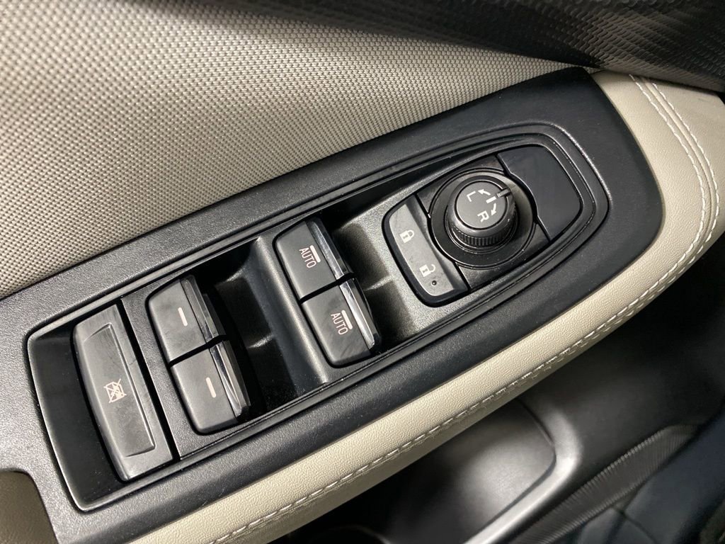 Used 2023 Subaru Forester Premium image 28