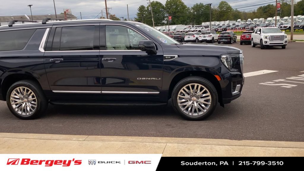 Certified 2023 GMC Yukon XL Denali AWD/4WD image 11