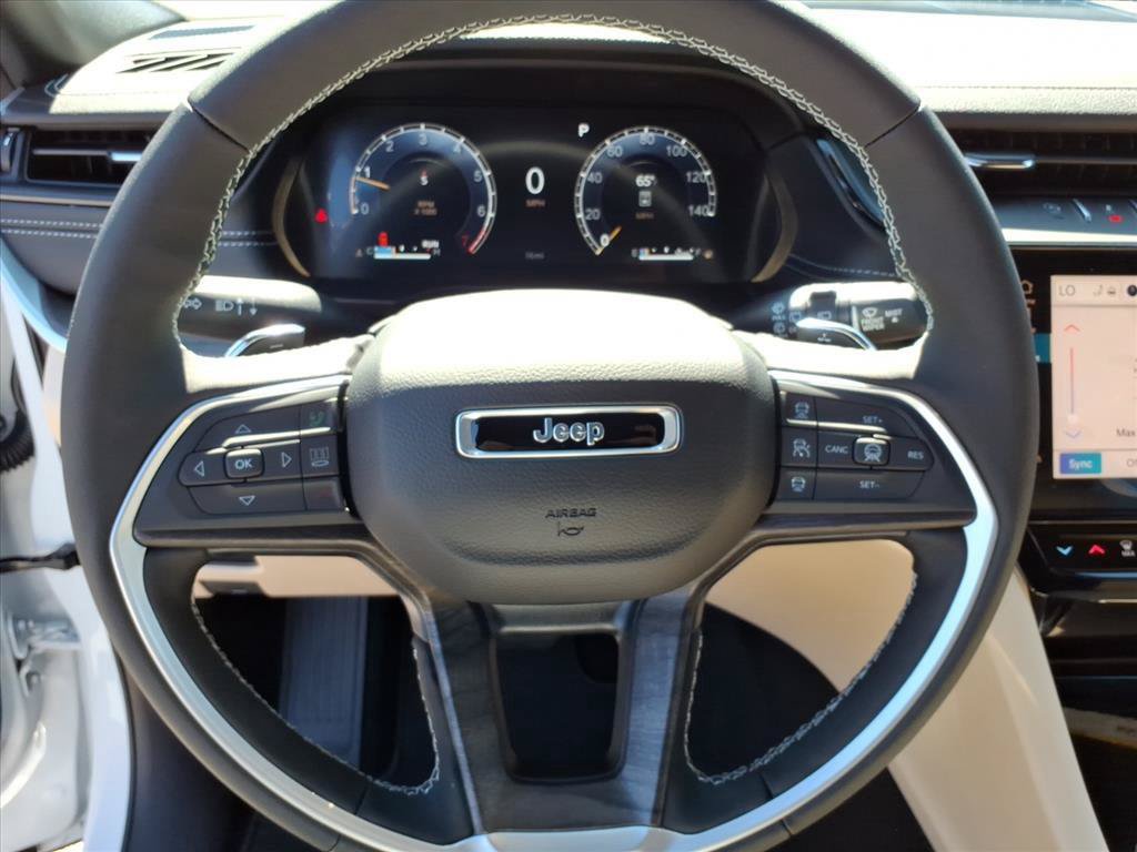 New 2027 Jeep Grand Cherokee Limited AWD/4WD image 9