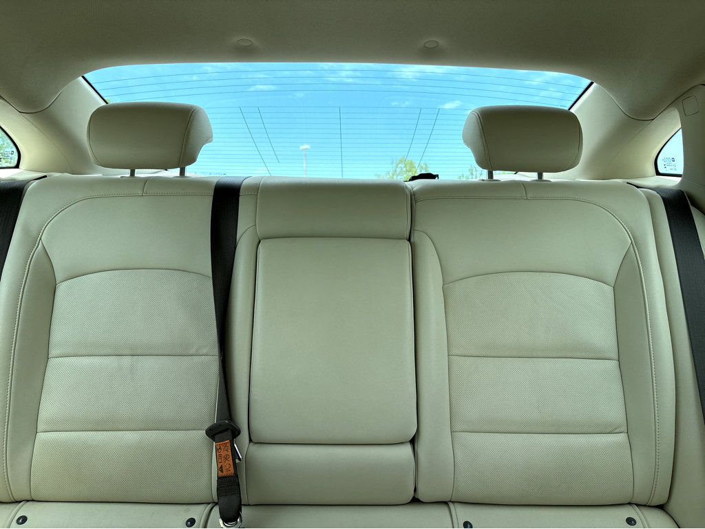 Used 2024 Chevrolet Malibu LT FWD image 6