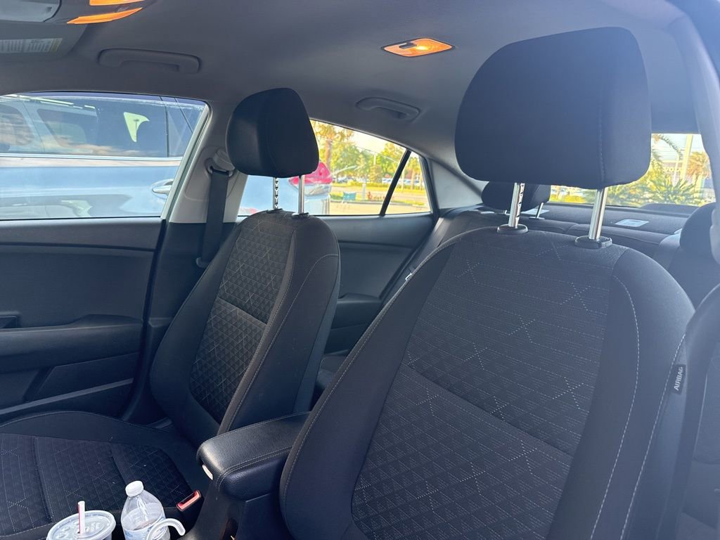 Used 2023 Kia Rio S image 7
