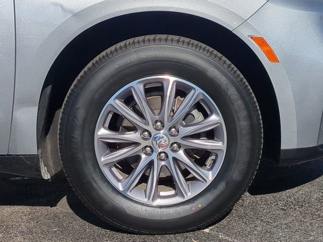 Used 2024 Buick Enclave Premium image 11
