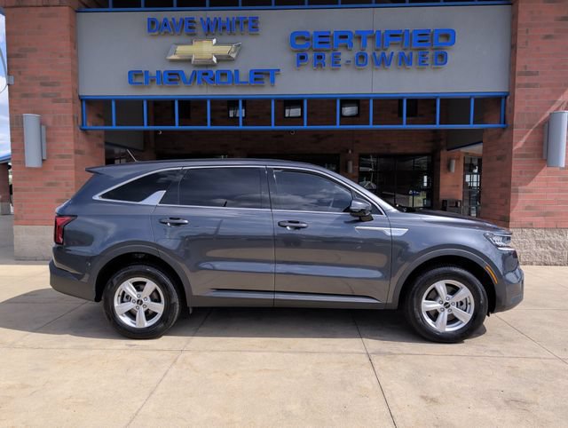 Used 2022 Kia Sorento LX AWD/4WD image 8