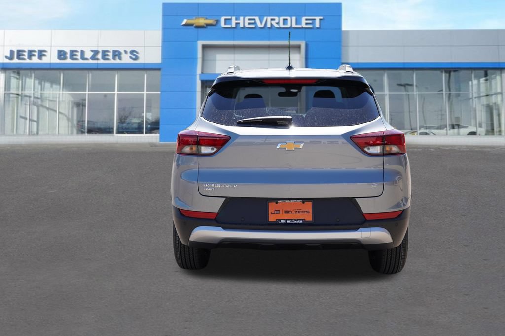 New 2026 Chevrolet TrailBlazer LT w/ LT Cold Weather Package AWD/4WD image 4