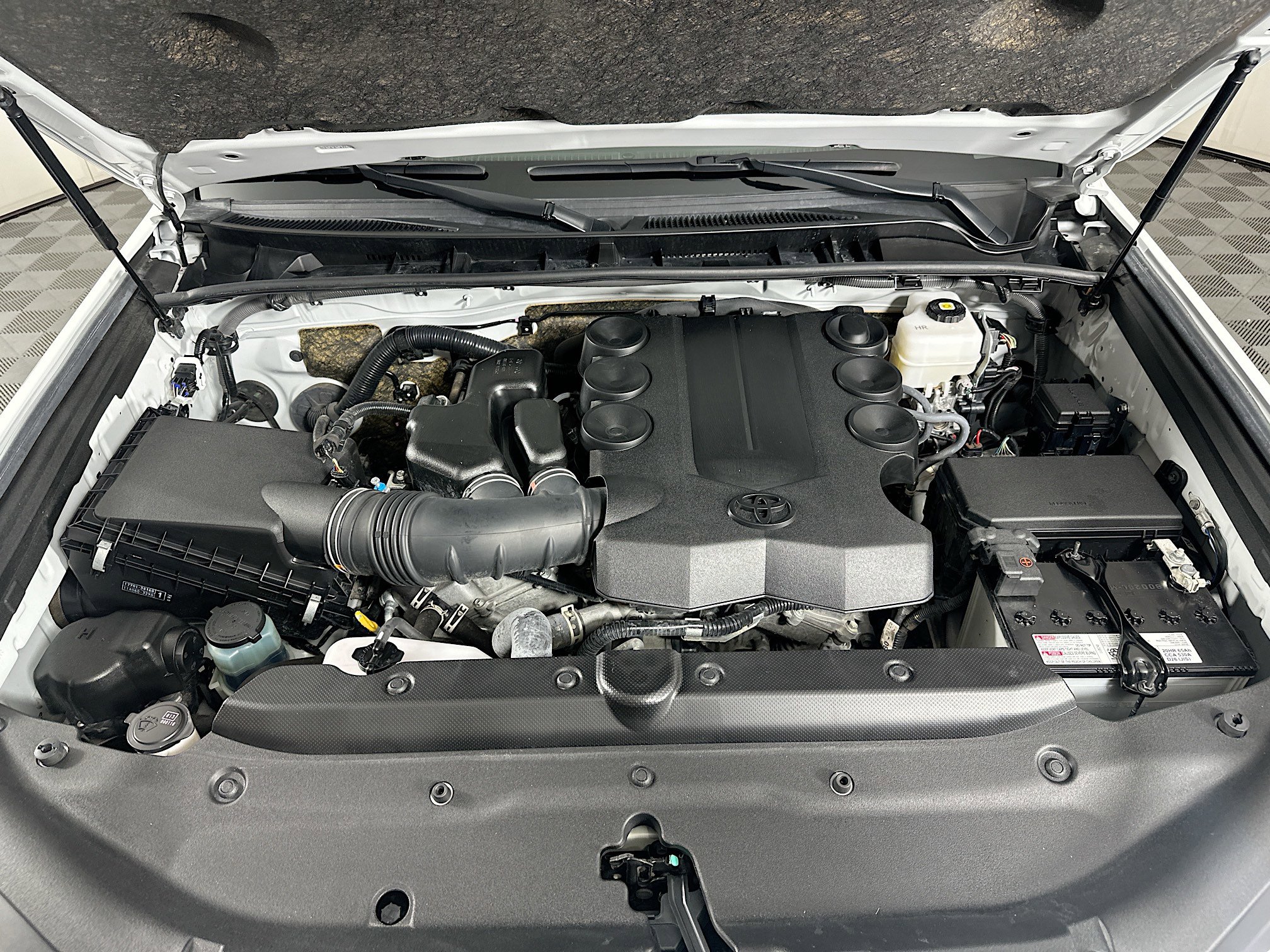 Used 2024 Toyota 4Runner SR5 image 30