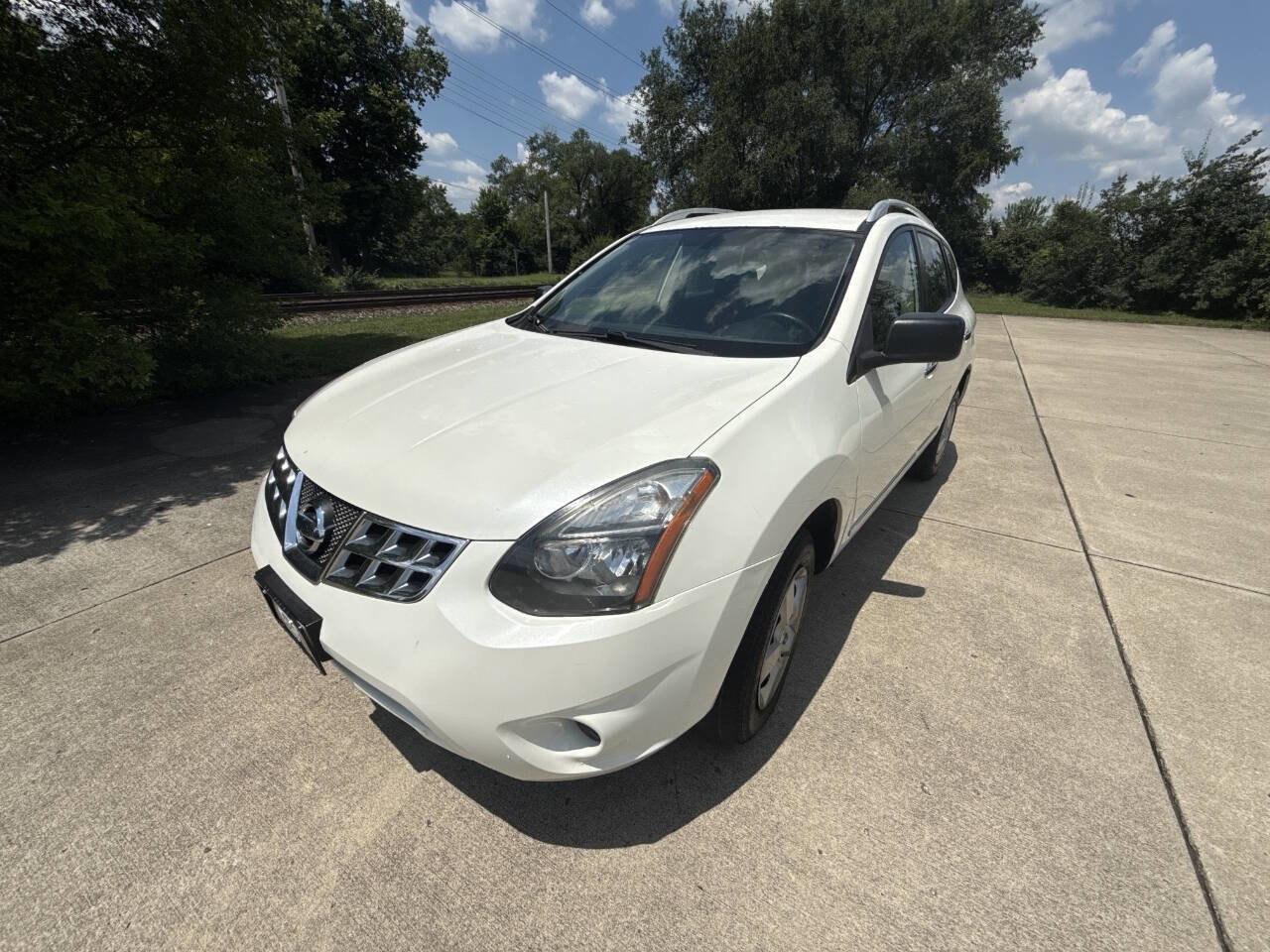 Used 2015 Nissan Rogue S w/ Convenience Package image 1