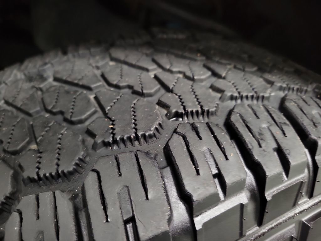 Used 2013 Toyota Tacoma 4x4 Double Cab image 11