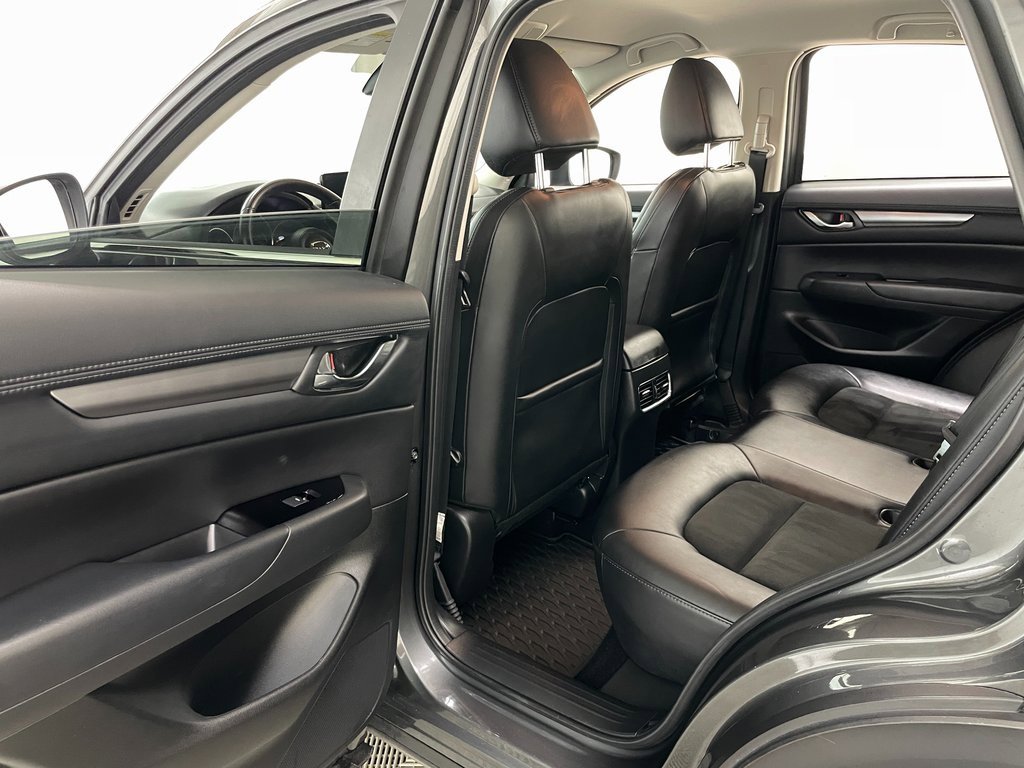 Used 2021 MAZDA CX-5 Touring image 39