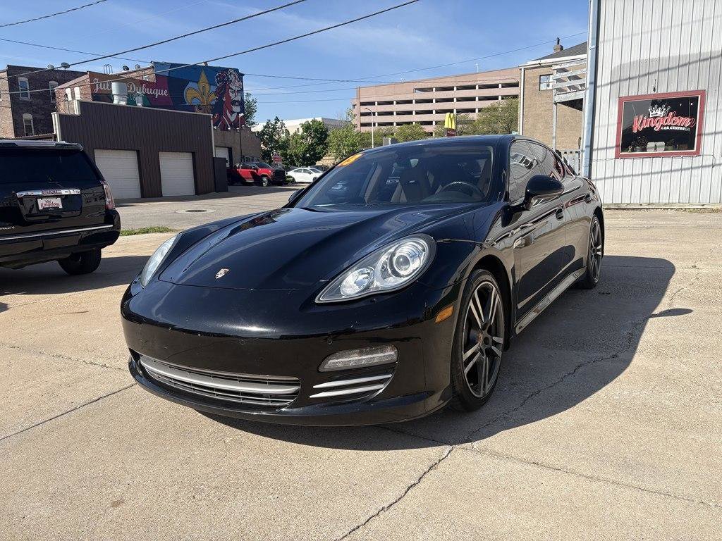 Used 2013 Porsche Panamera 4 Platinum Edition AWD/4WD image 3