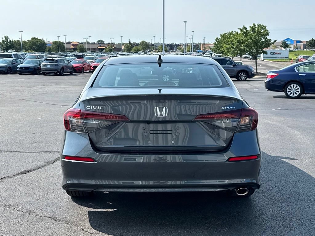 Used 2025 Honda Civic Sport image 6