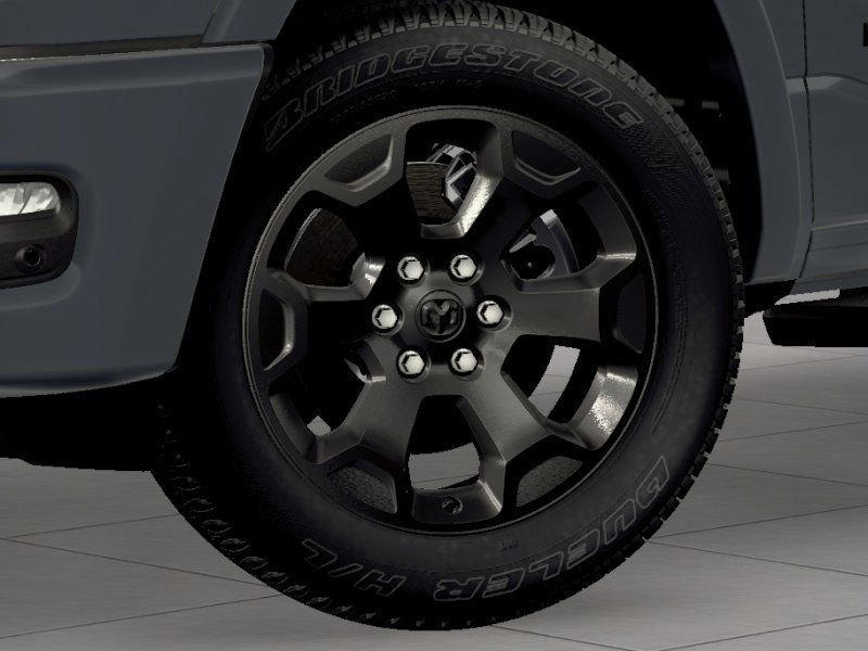 New 2026 RAM 1500 4x4 Crew Cab image 9