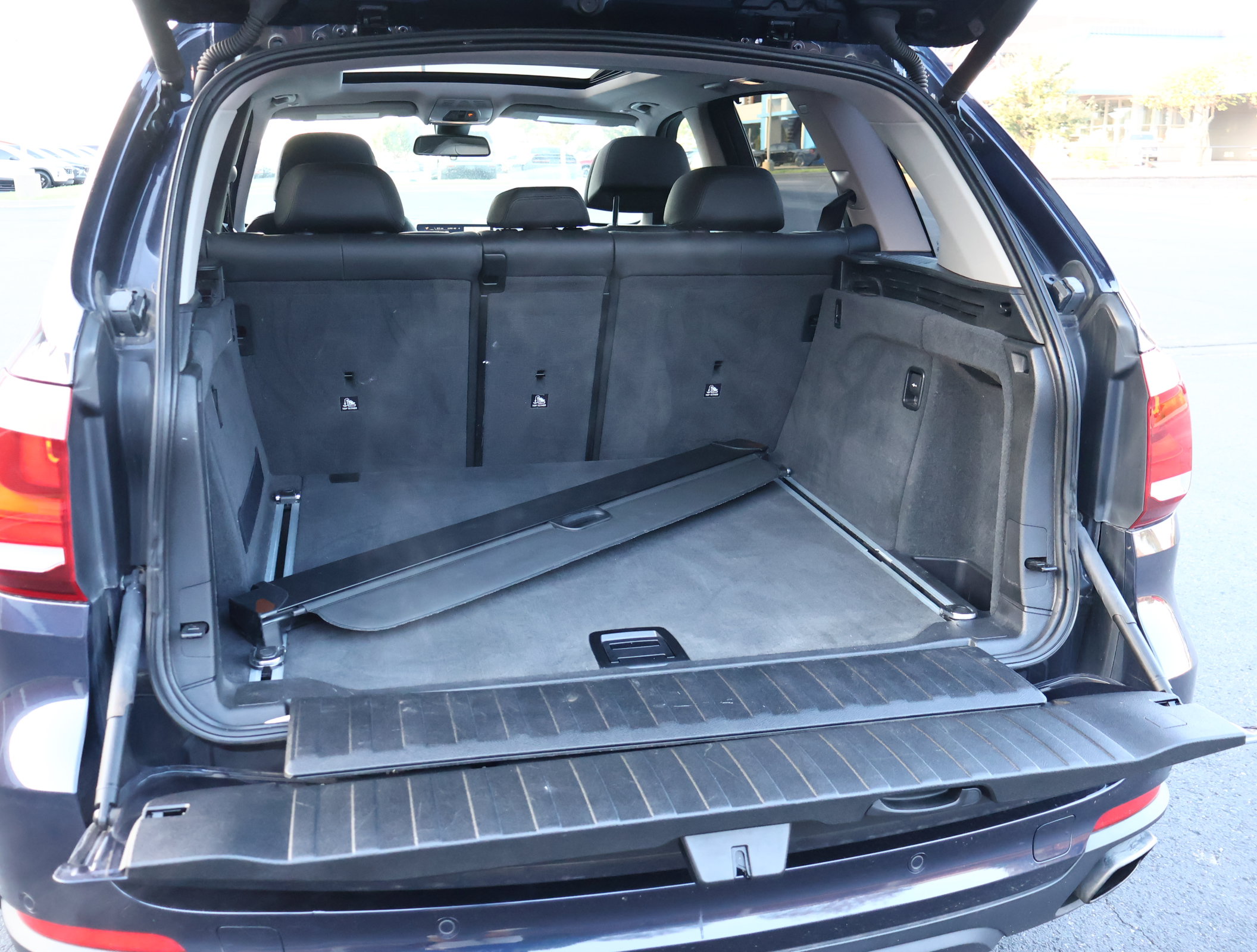 Used 2015 BMW X5 xDrive50i AWD/4WD image 26