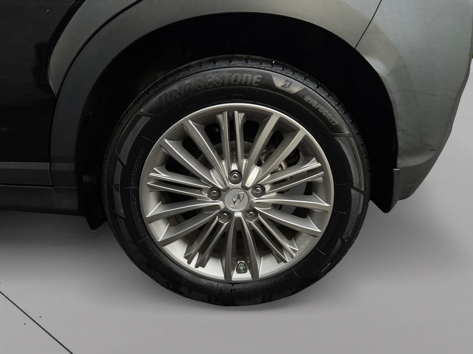 Used 2019 Hyundai Kona SEL FWD image 14