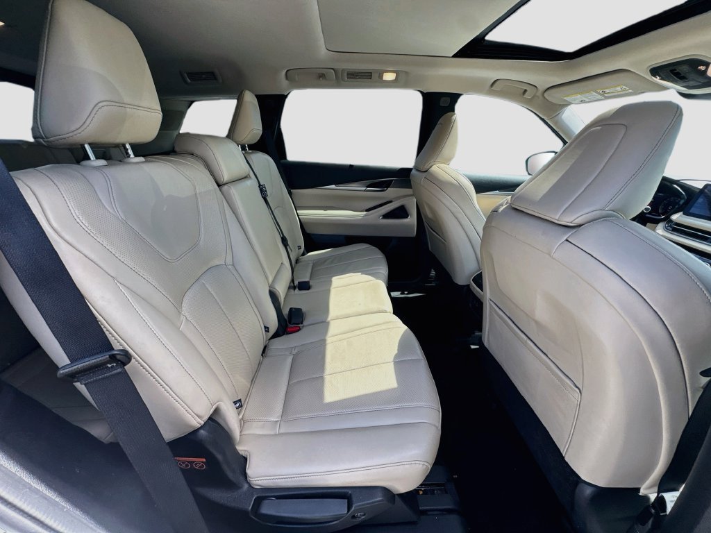 Used 2023 INFINITI QX60 Luxe w/ Vision Package AWD/4WD image 31