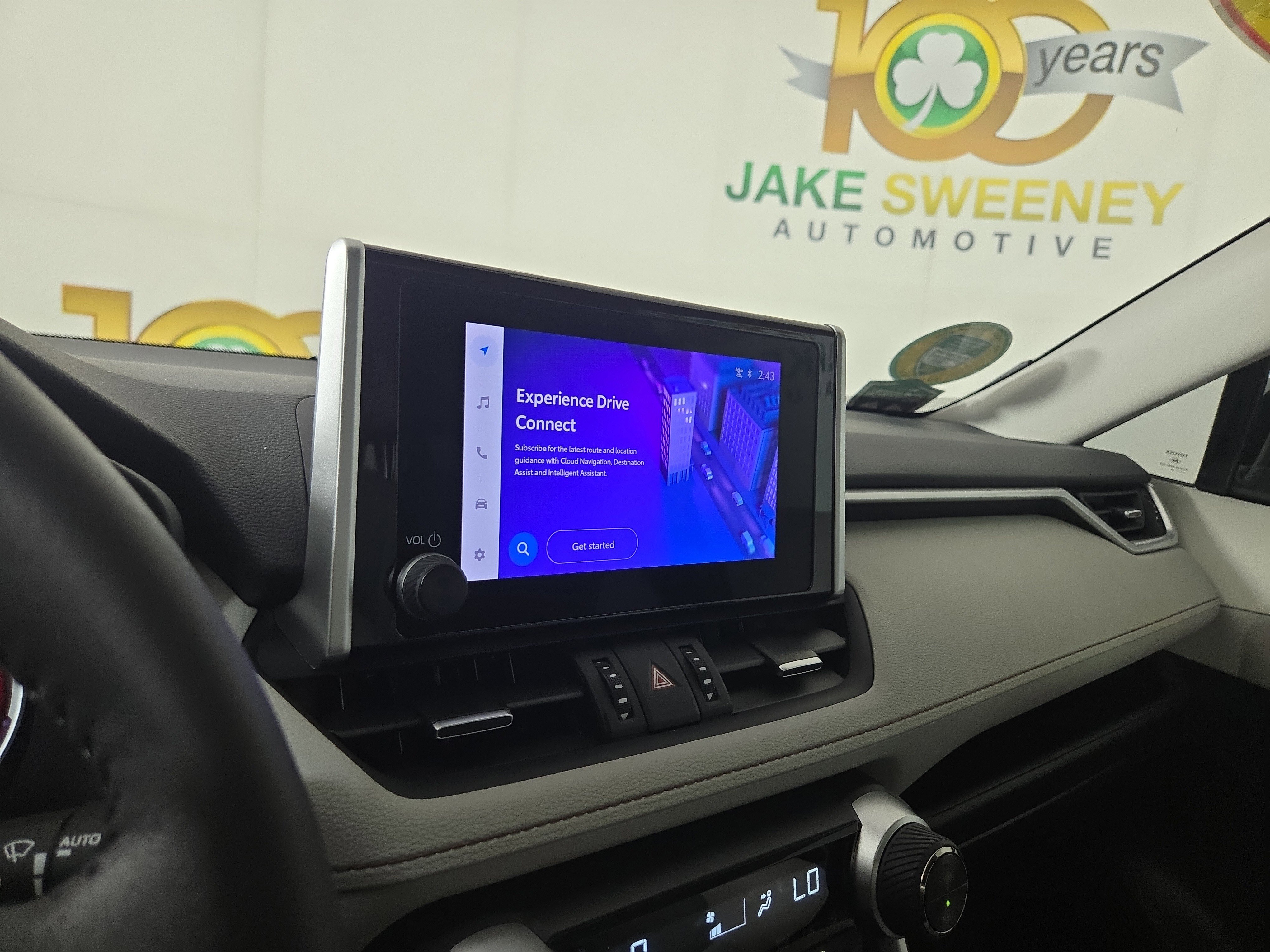 Used 2024 Toyota RAV4 XLE Premium image 20