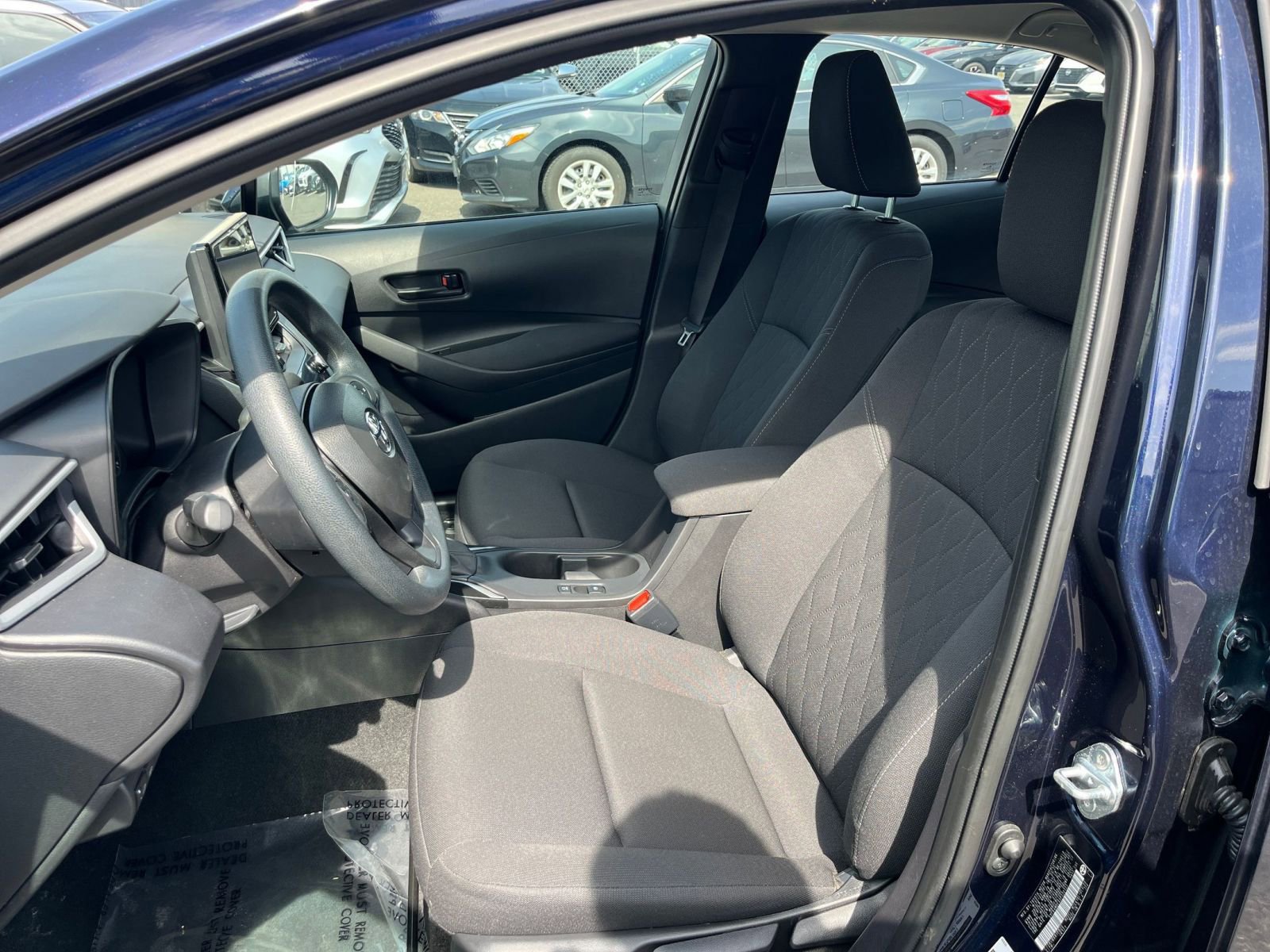 Used 2025 Toyota Corolla LE image 35