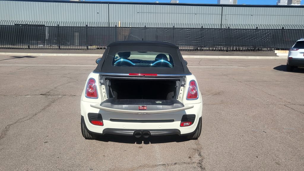 Used 2011 MINI Cooper John Cooper Works image 11
