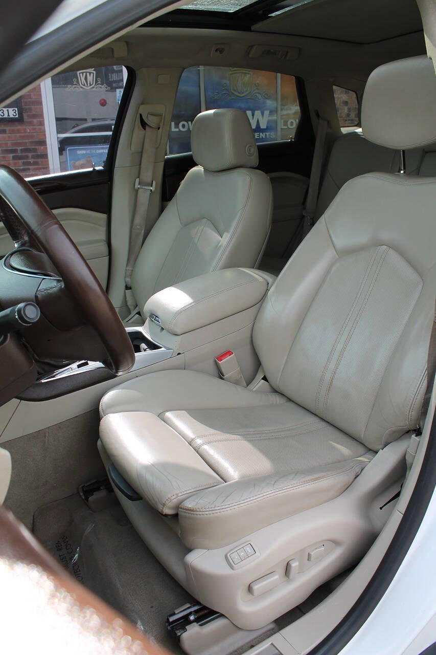 Used 2016 Cadillac SRX Luxury AWD/4WD image 14