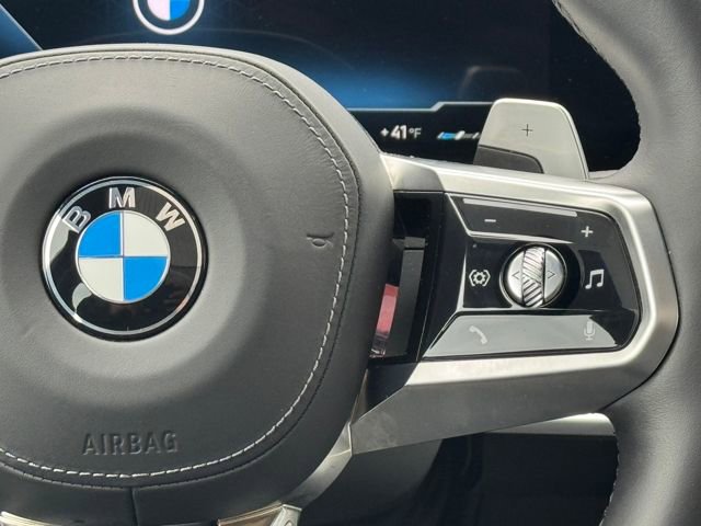 Certified 2025 BMW 740i xDrive image 23