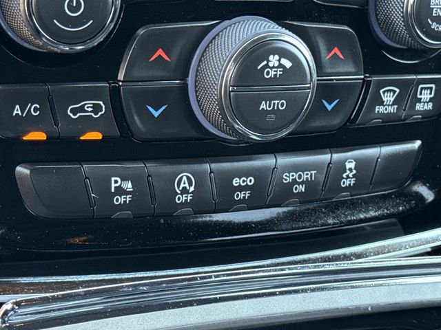 Used 2019 Jeep Grand Cherokee Limited RWD image 29