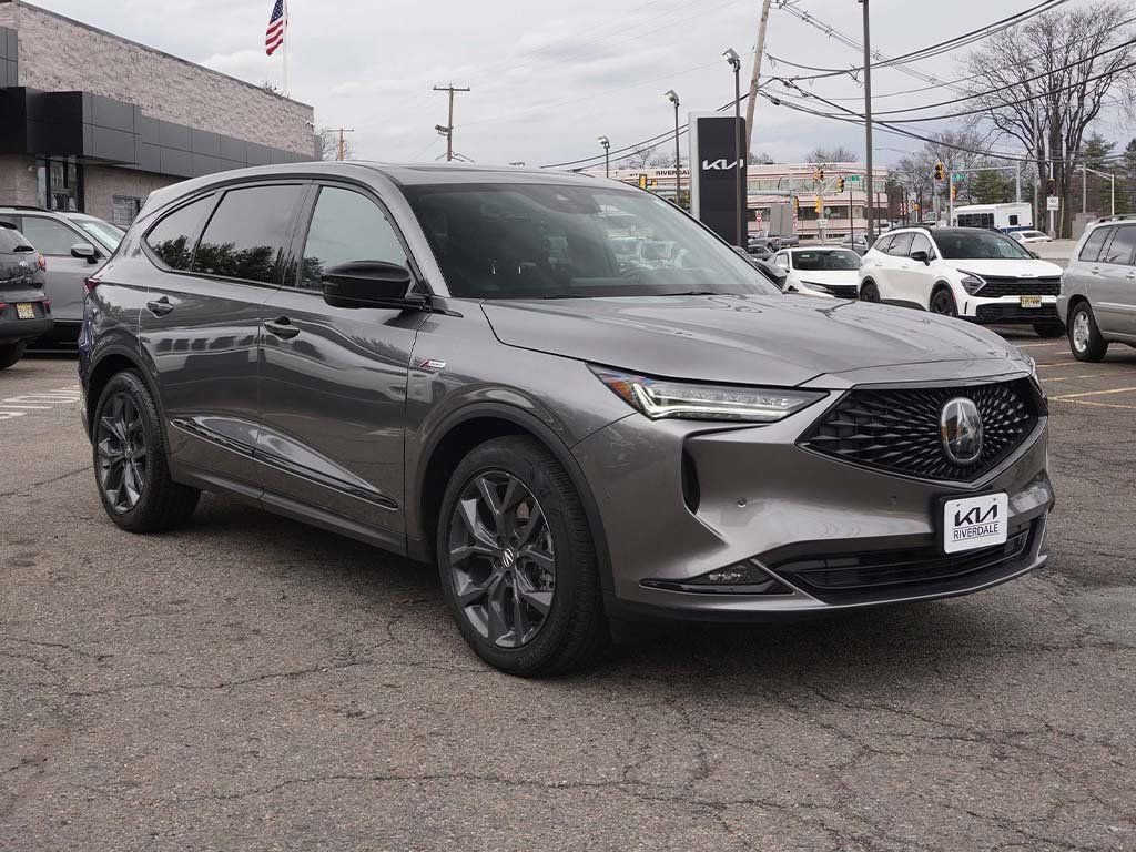 Used 2023 Acura MDX A-Spec image 2