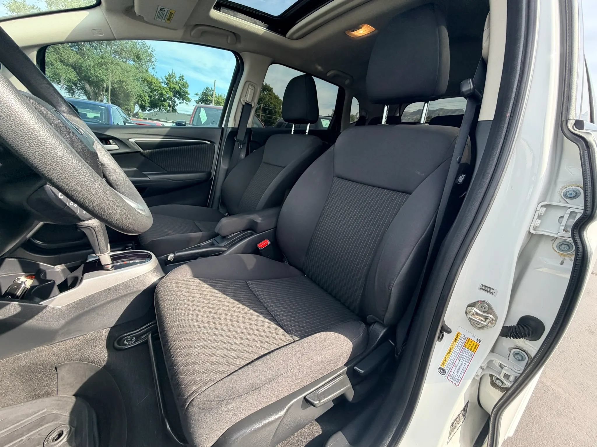 Used 2019 Honda Fit EX image 11