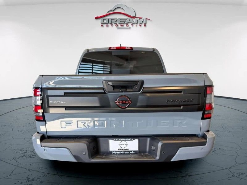 New 2025 Nissan Frontier PRO-4X image 17