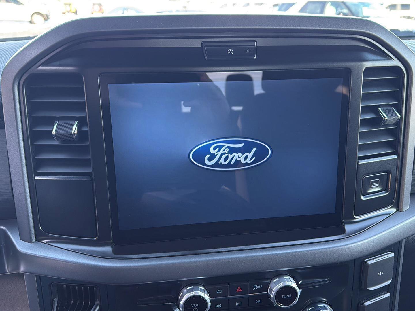 New 2026 Ford F150 XLT w/ XLT Black Appearance Package image 21