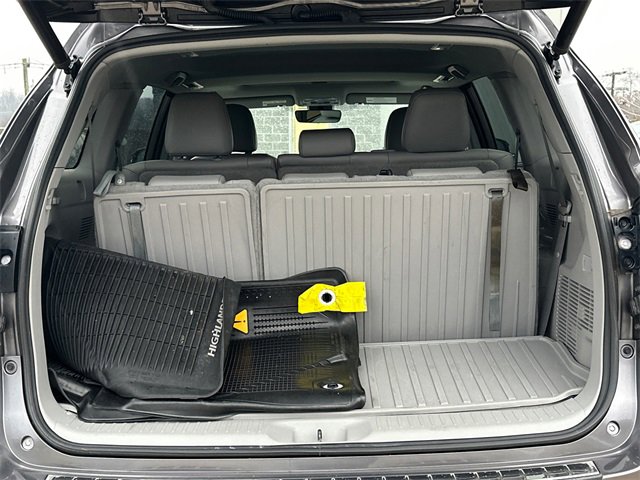 Used 2019 Toyota Highlander XLE image 6