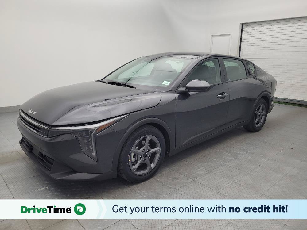 Used 2025 Kia K4 FWD image 1