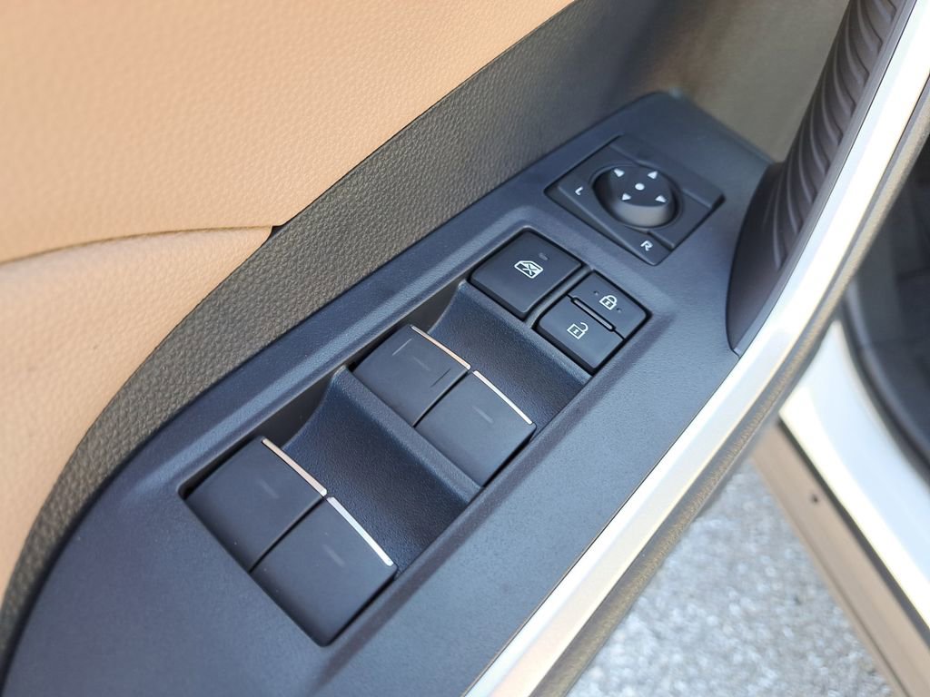 New 2025 Toyota RAV4 XLE image 14