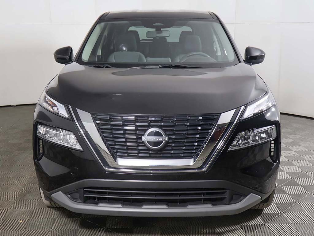 Used 2023 Nissan Rogue SV image 8