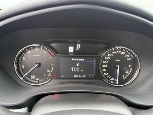 Used 2022 Cadillac XT4 Premium Luxury image 13