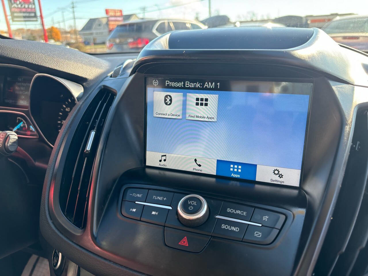 Used 2019 Ford Escape SE image 36