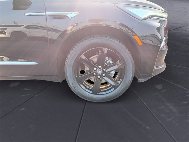 Used 2023 Buick Enclave Essence w/ Experience Buick Package image 9