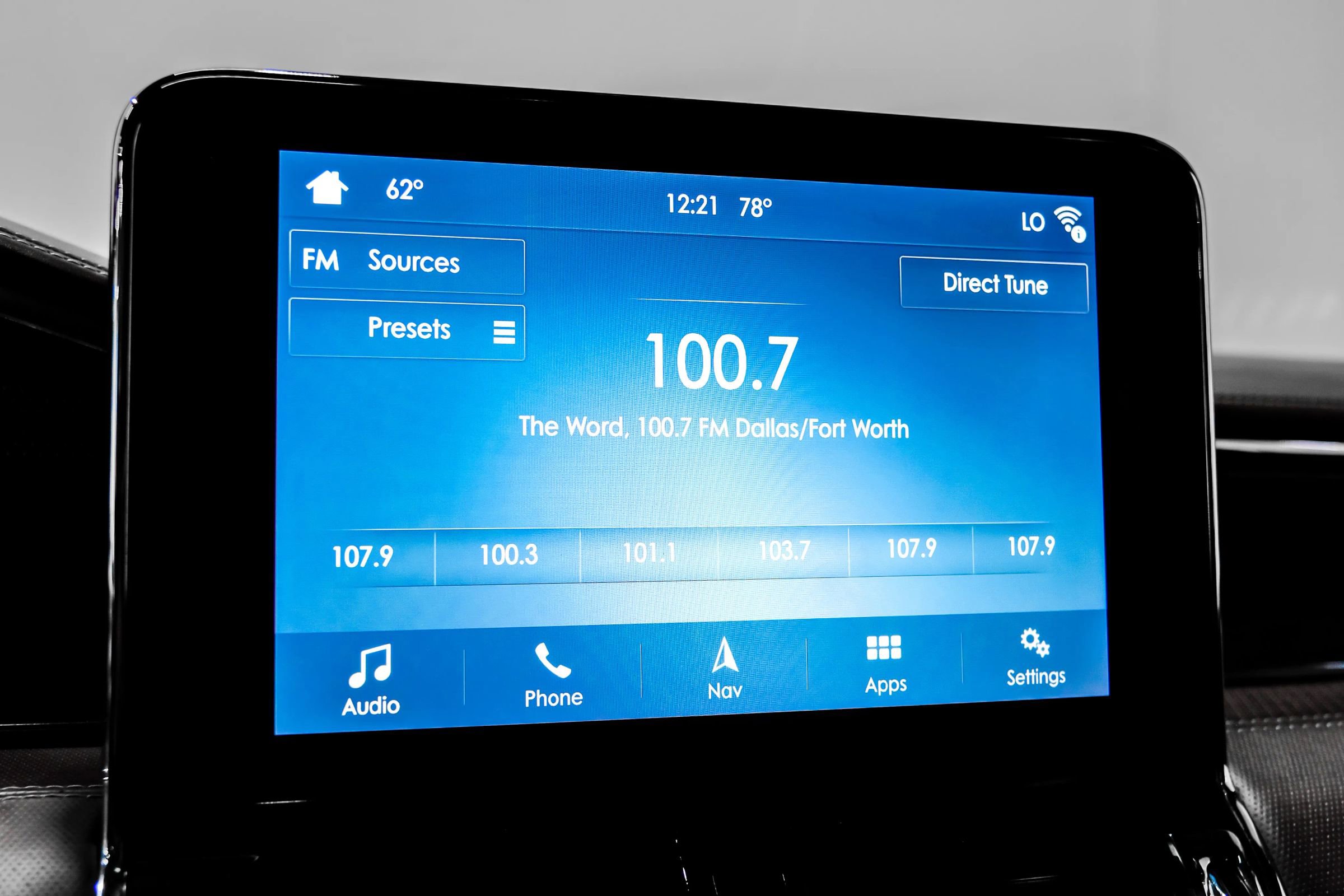 Used 2018 Lincoln Navigator Black Label w/ Cargo Package AWD/4WD image 36