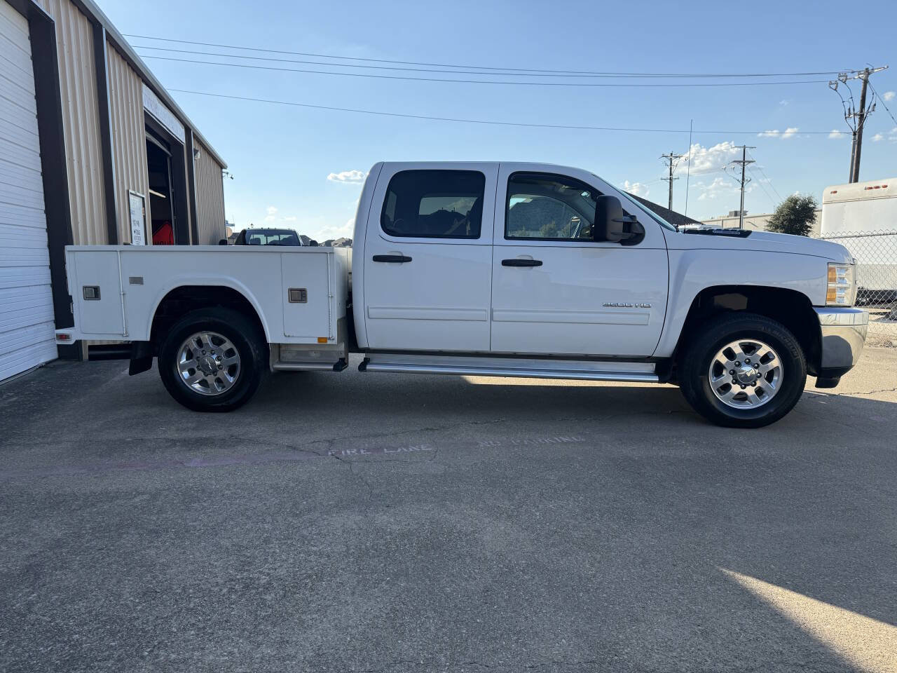 Used 2013 Chevrolet Silverado 3500 LT w/ Convenience Package image 12