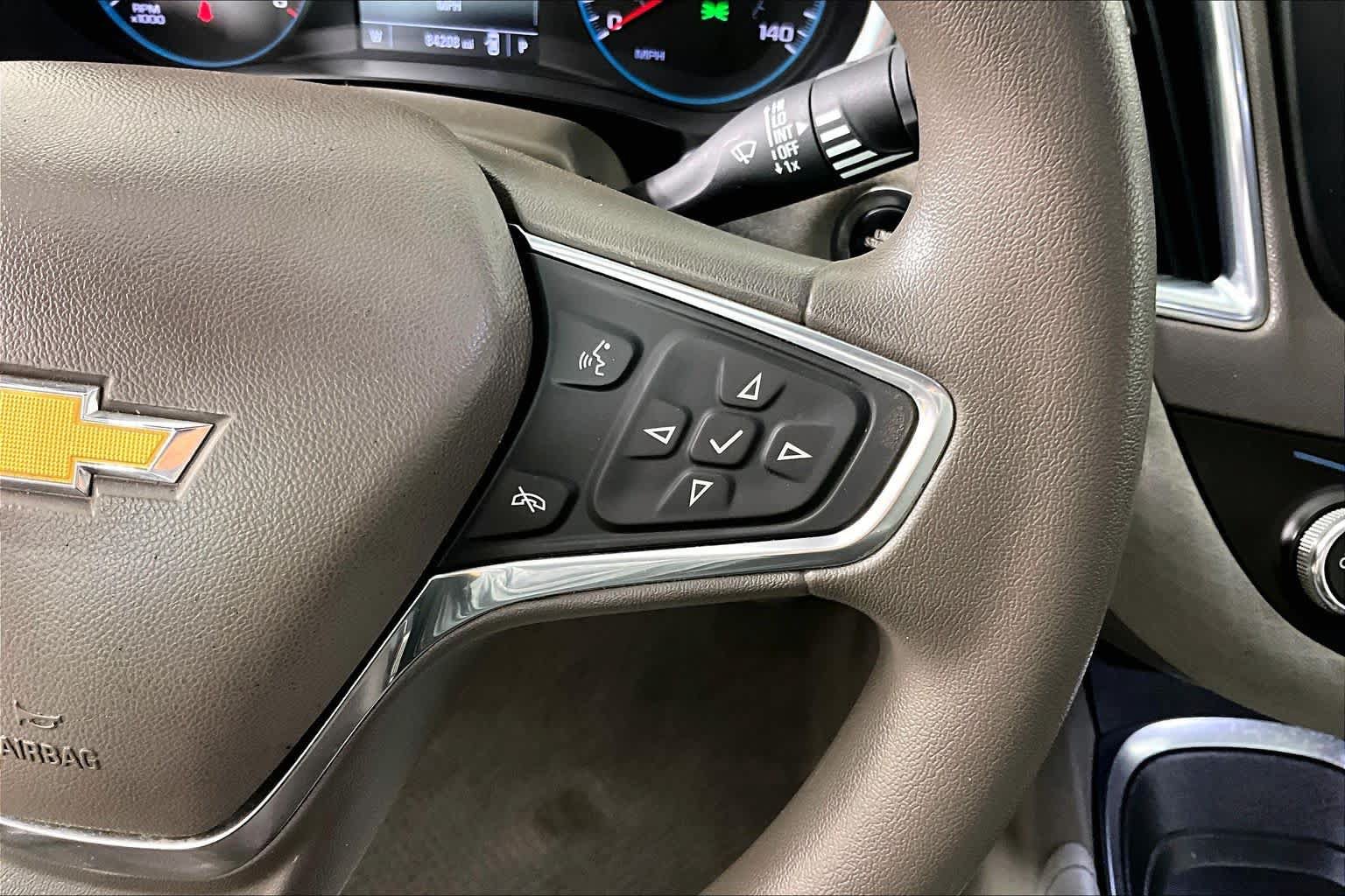 Used 2016 Chevrolet Malibu LT FWD image 21