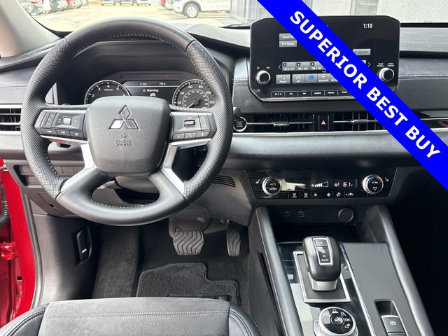 Used 2023 Mitsubishi Outlander SE FWD image 7