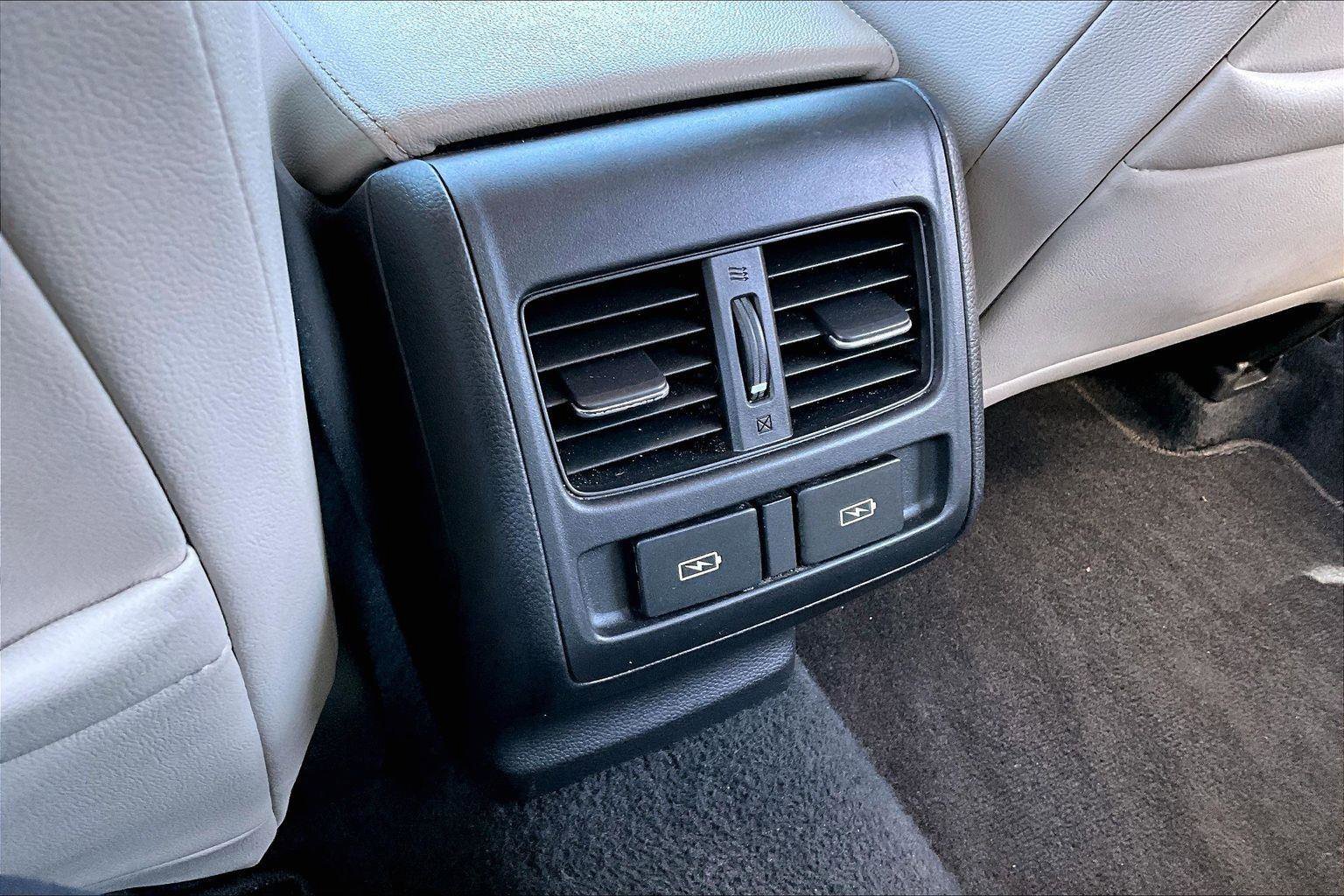 Used 2022 Honda Accord Touring image 30