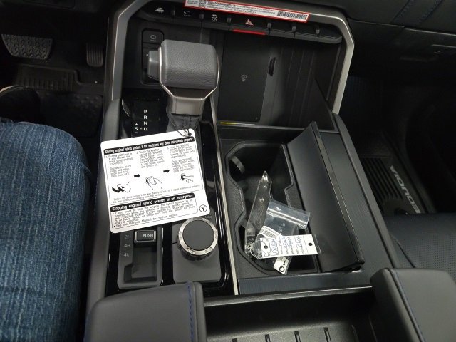 New 2026 Toyota Sequoia Platinum image 32