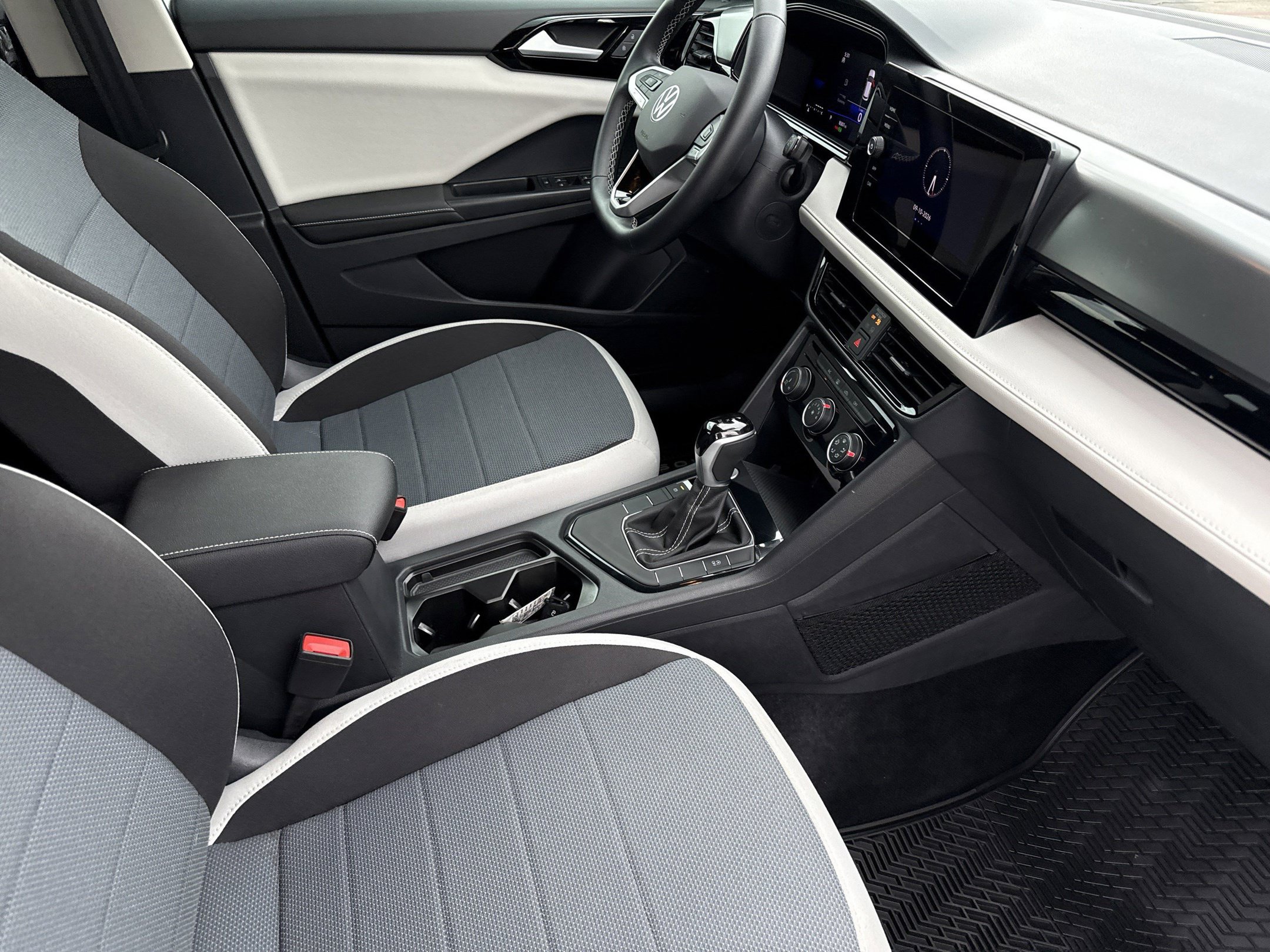 Certified 2026 Volkswagen Taos S FWD image 24