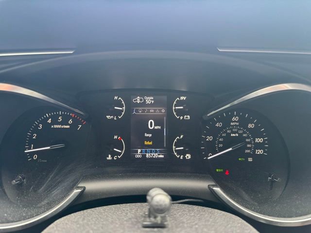 Used 2018 Toyota Sequoia Platinum image 31