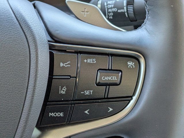 Certified 2022 Lexus ES 350 Ultra Luxury w/ Accessory Package 2 FWD image 25
