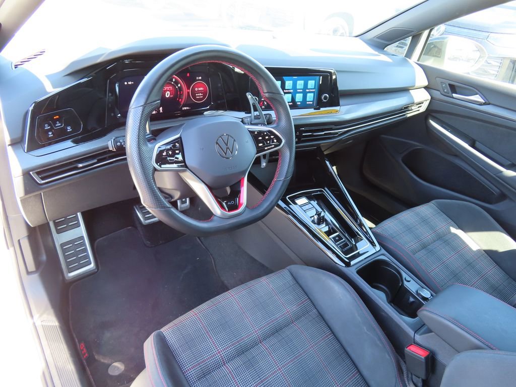 Used 2023 Volkswagen GTI 40th Anniversary Edition image 18