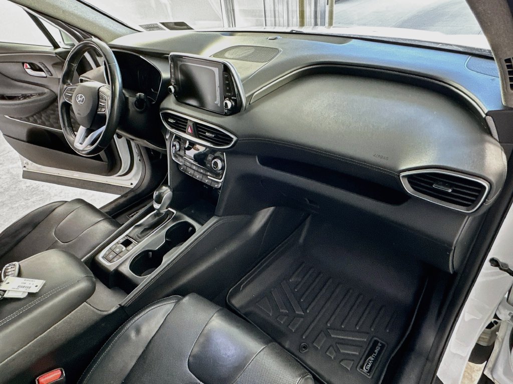 Used 2019 Hyundai Santa Fe AWD image 27