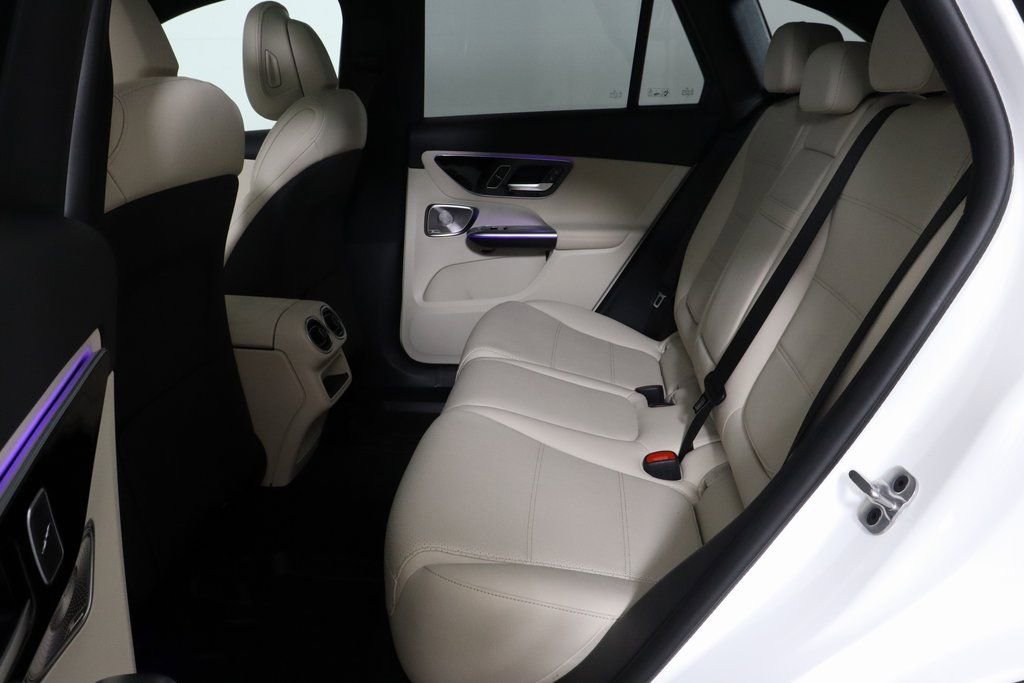 Certified 2025 Mercedes-Benz GLC 300 4MATIC image 15