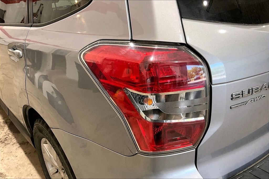 Used 2016 Subaru Forester 2.5i Premium AWD/4WD image 29
