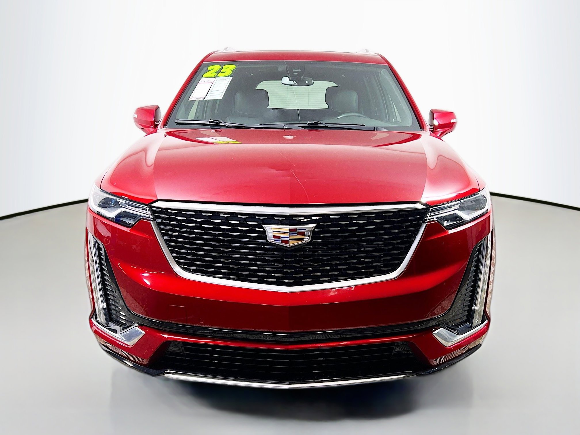 Used 2023 Cadillac XT6 Luxury image 11
