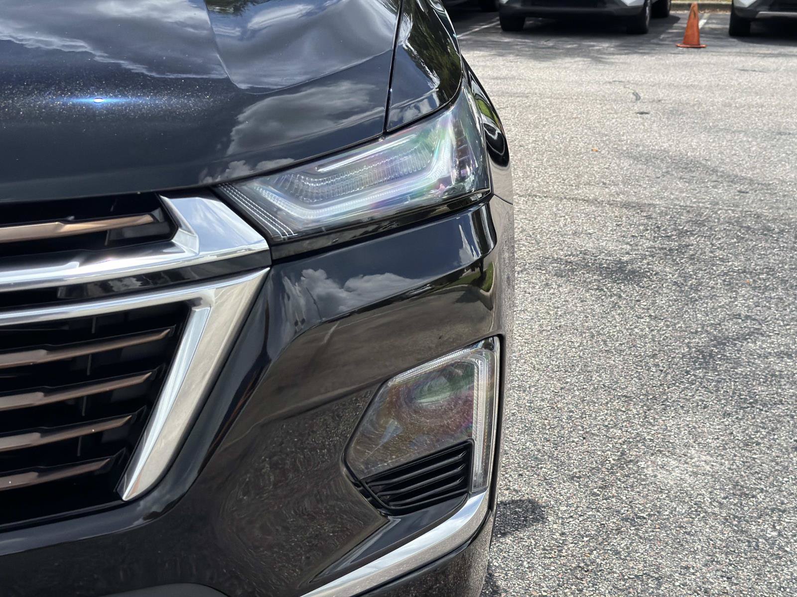 Used 2023 Chevrolet Traverse High Country w/ LPO, Floor Liner Package FWD image 9